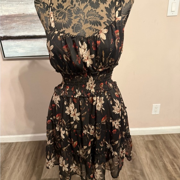 Trixxi Dresses & Skirts - Trixxi Black Floral Mini Dress